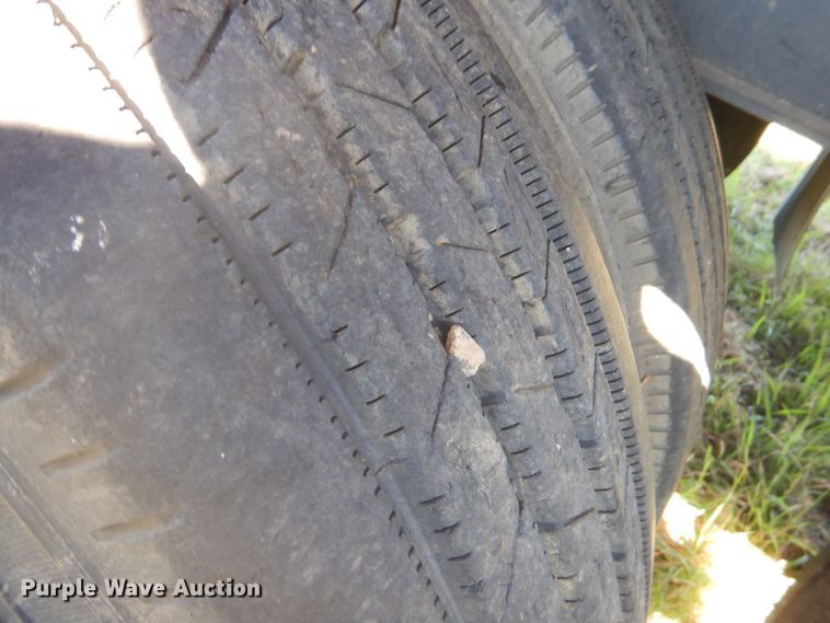 image for item DO1597 2019 Fontaine HAICF12WSA  flatbed trailer