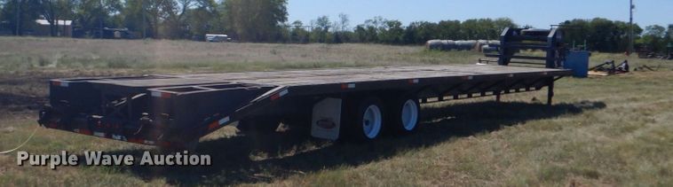 image for item DO1598 2006 Parker GN  flatbed trailer
