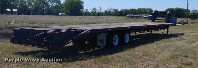image for item DO1598 2006 Parker GN  flatbed trailer