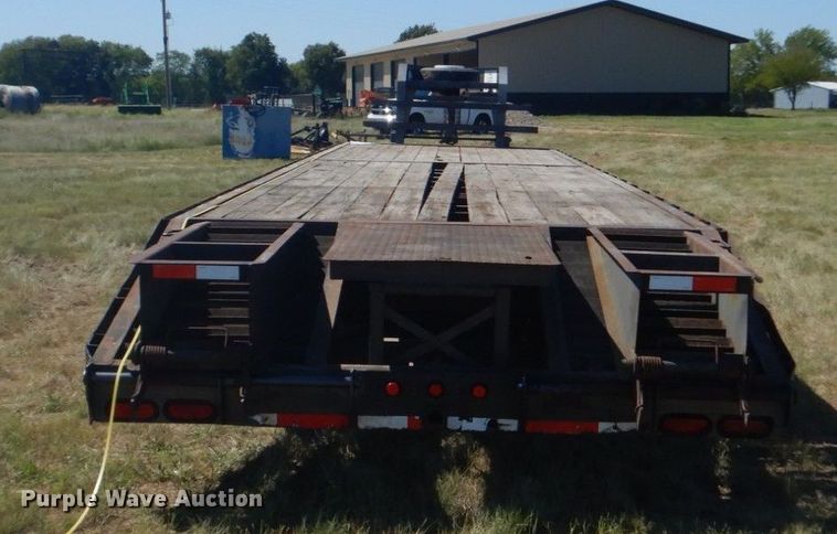 image for item DO1598 2006 Parker GN  flatbed trailer