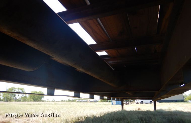 image for item DO1598 2006 Parker GN  flatbed trailer