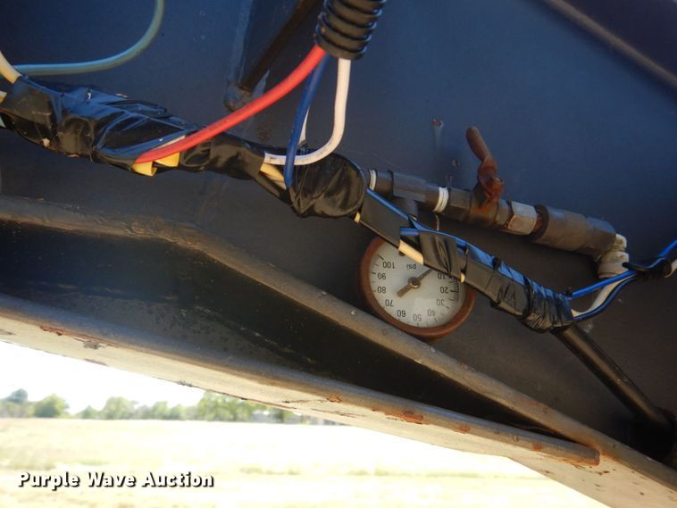 image for item DO1598 2006 Parker GN  flatbed trailer