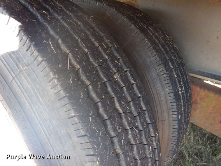 image for item DO1598 2006 Parker GN  flatbed trailer