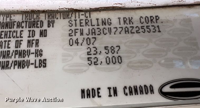 image for item DO8847 2007 Sterling AT9500  semi truck