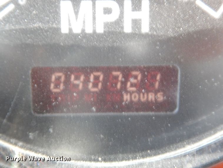 image for item DP0390 1996 International 9400  semi truck