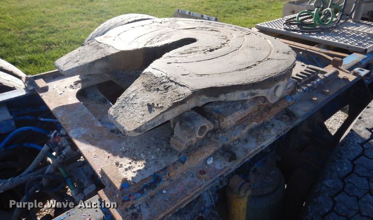 image for item DP0391 1996 International 9400  semi truck