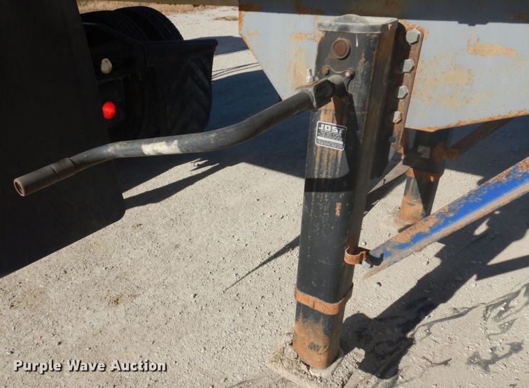 image for item DP0396 2006 Hensley  feed delivery trailer