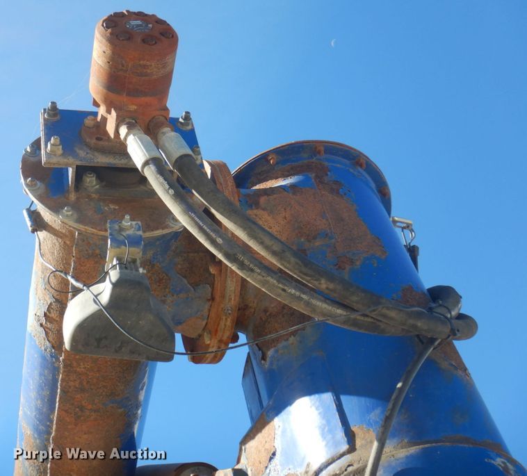 image for item DP0396 2006 Hensley  feed delivery trailer