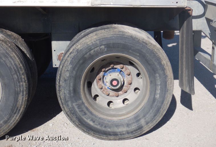 image for item DP0396 2006 Hensley  feed delivery trailer