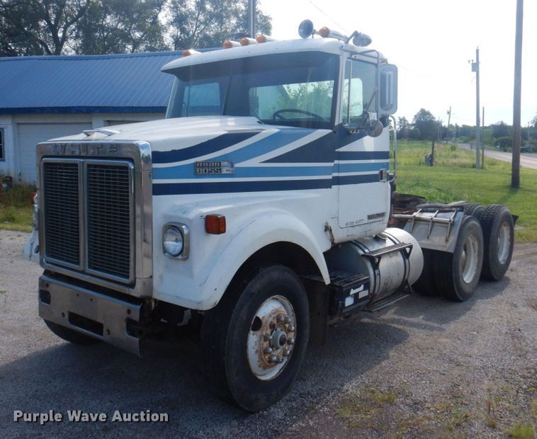 image for item DP5625 1980 White Road Boss 2  semi truck