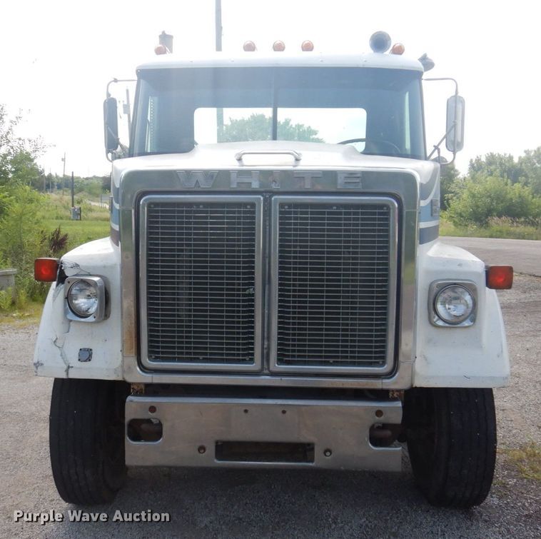 image for item DP5625 1980 White Road Boss 2  semi truck