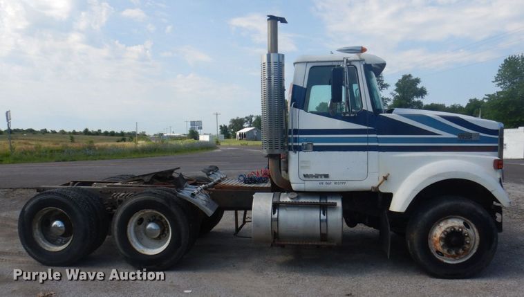 image for item DP5625 1980 White Road Boss 2  semi truck