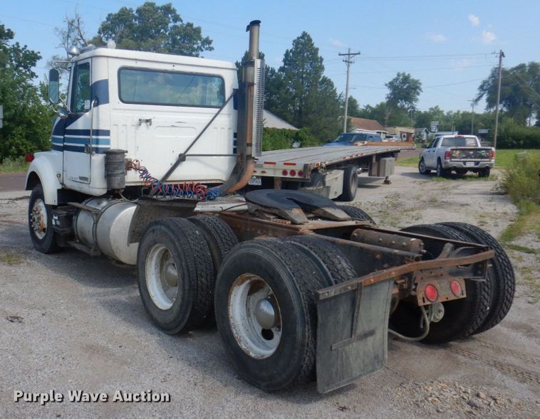 image for item DP5625 1980 White Road Boss 2  semi truck