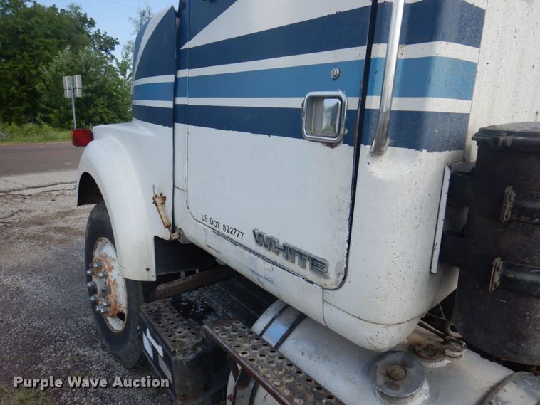 image for item DP5625 1980 White Road Boss 2  semi truck