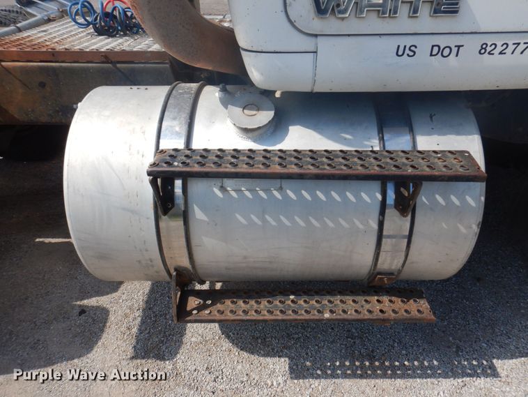 image for item DP5625 1980 White Road Boss 2  semi truck