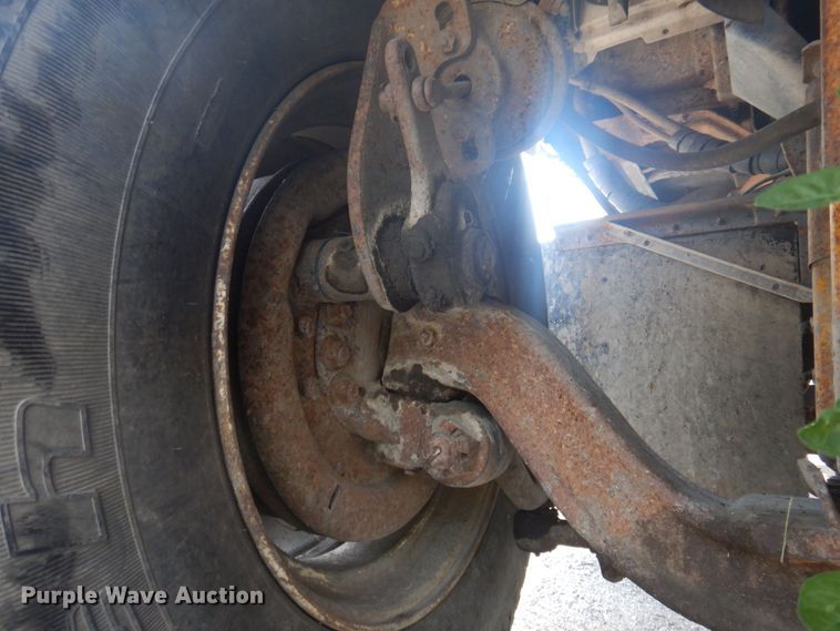 image for item DP5625 1980 White Road Boss 2  semi truck