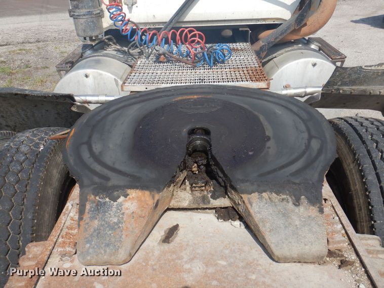 image for item DP5625 1980 White Road Boss 2  semi truck