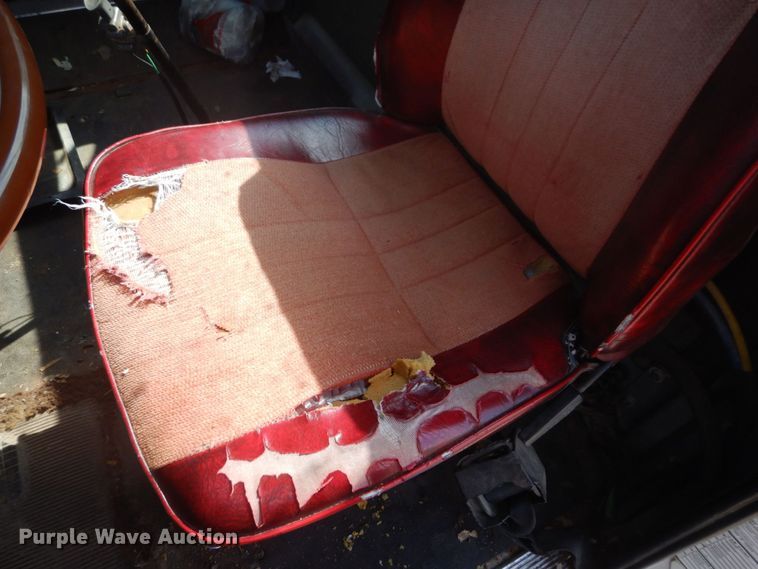 image for item DP5625 1980 White Road Boss 2  semi truck