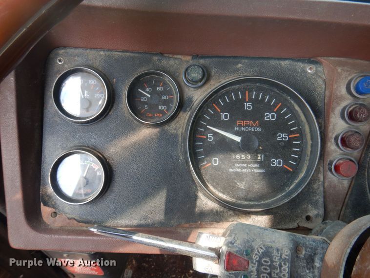 image for item DP5625 1980 White Road Boss 2  semi truck