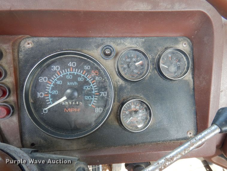 image for item DP5625 1980 White Road Boss 2  semi truck