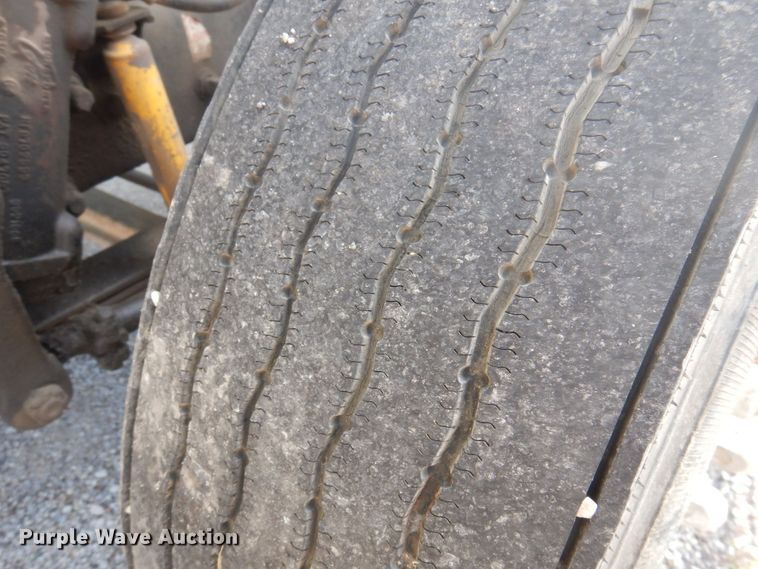 image for item DP5625 1980 White Road Boss 2  semi truck