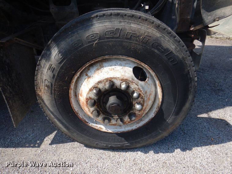 image for item DP5625 1980 White Road Boss 2  semi truck