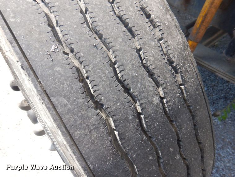 image for item DP5625 1980 White Road Boss 2  semi truck