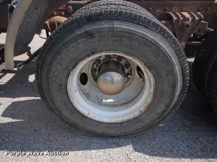 image for item DP5625 1980 White Road Boss 2  semi truck