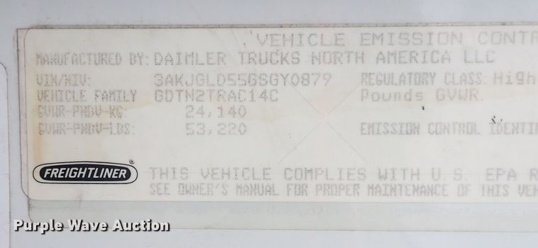 image for item DQ2976 2016 Freightliner Cascadia Evolution  semi truck