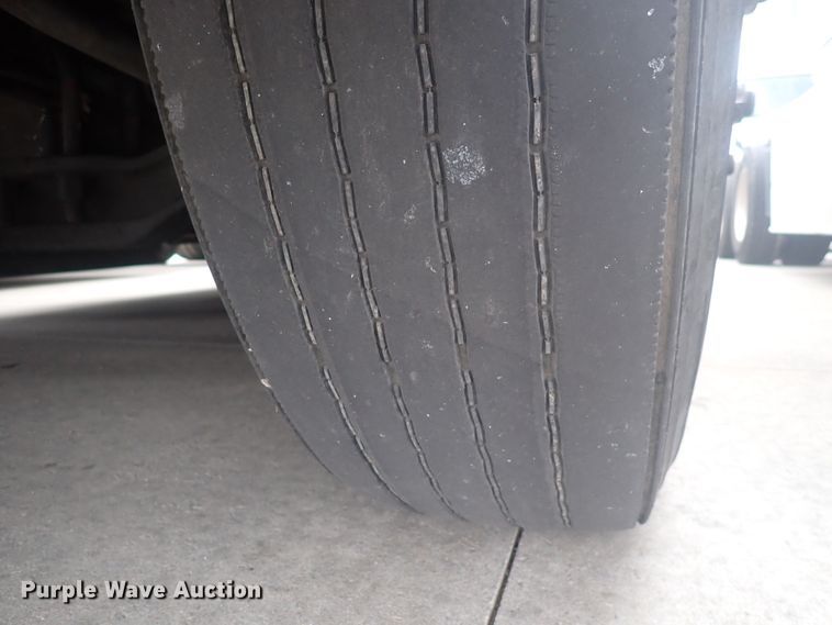 image for item DQ2980 2016 Freightliner Cascadia Evolution  semi truck