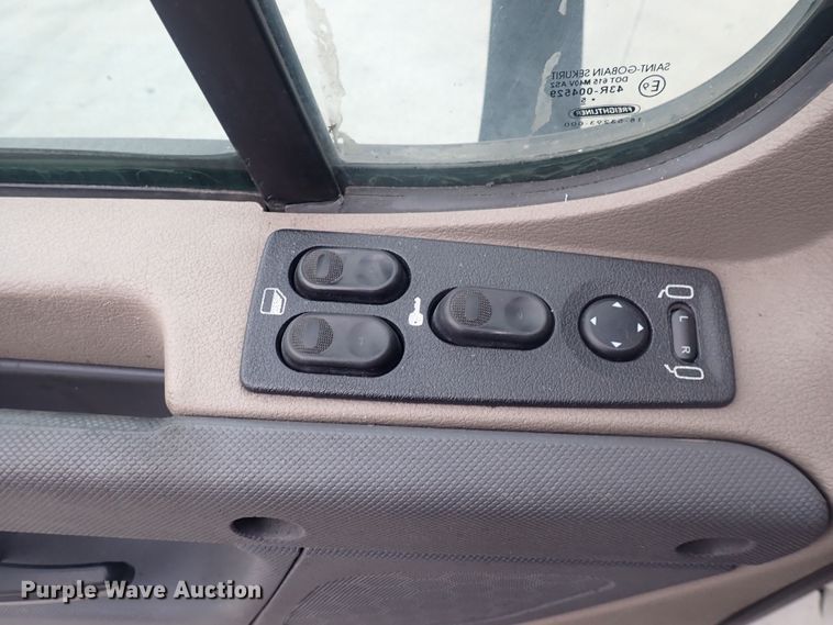 image for item DQ2981 2016 Freightliner Cascadia Evolution  semi truck