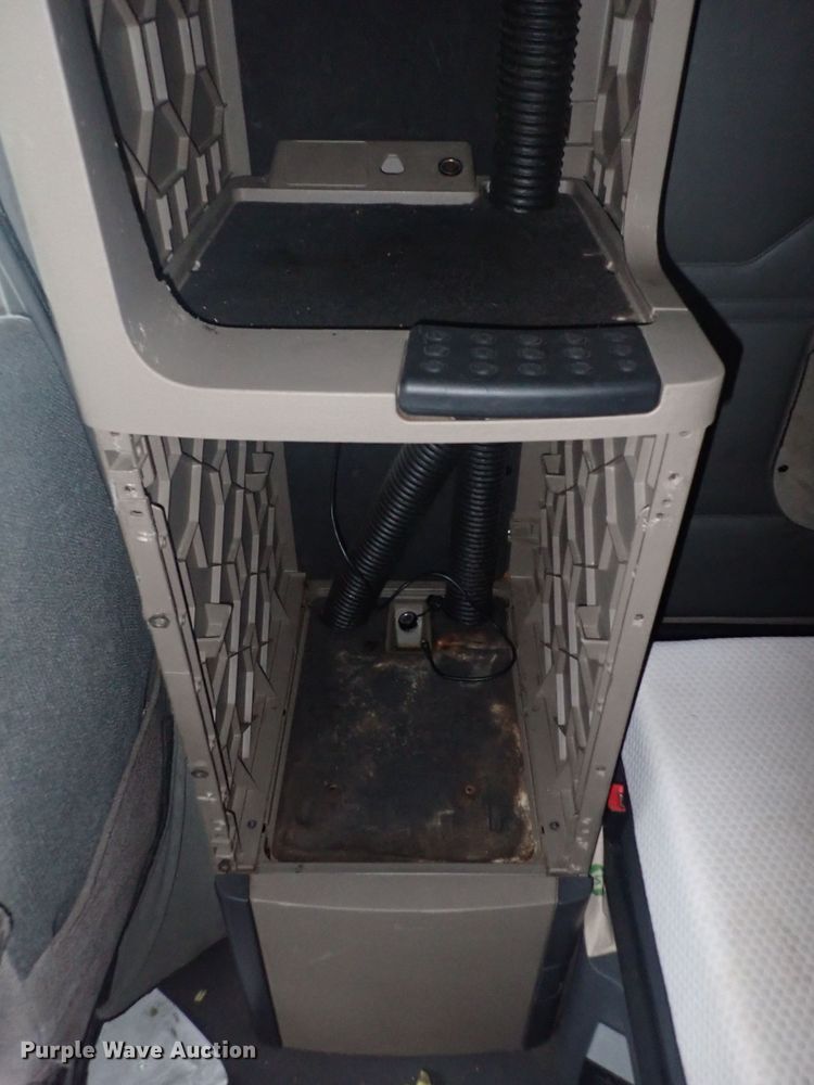 image for item DQ2981 2016 Freightliner Cascadia Evolution  semi truck