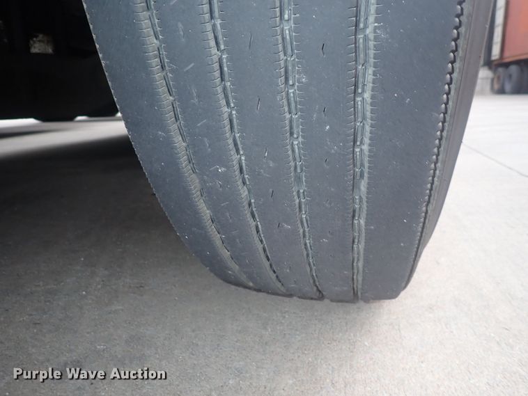 image for item DQ2981 2016 Freightliner Cascadia Evolution  semi truck