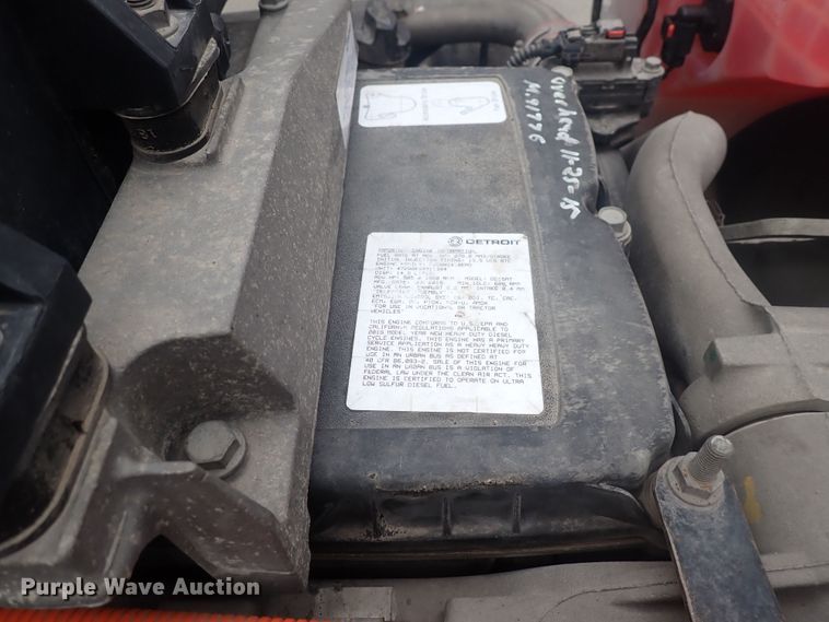 image for item DQ2982 2016 Freightliner Cascadia Evolution  semi truck