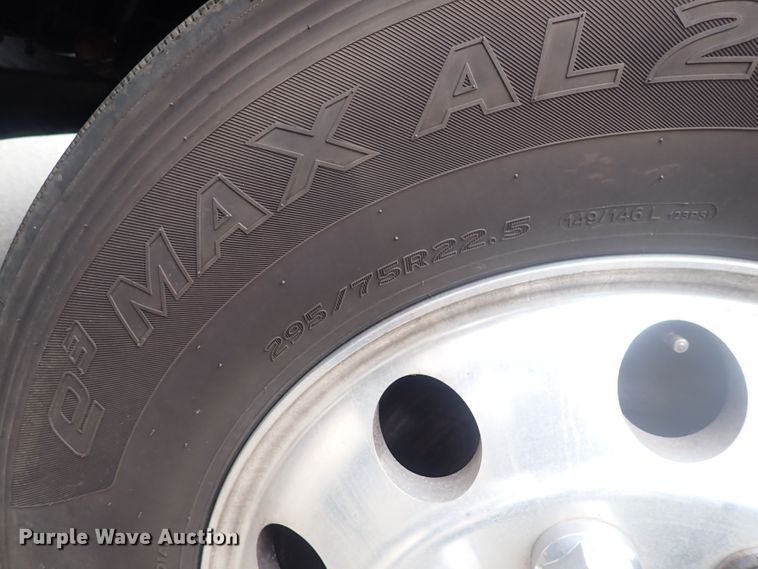 image for item DQ2983 2017 Kenworth T680  semi truck