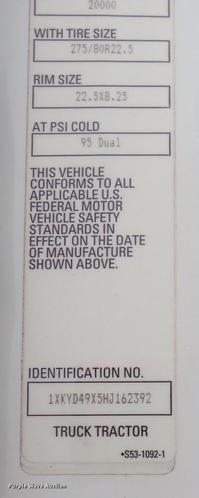 image for item DQ2983 2017 Kenworth T680  semi truck