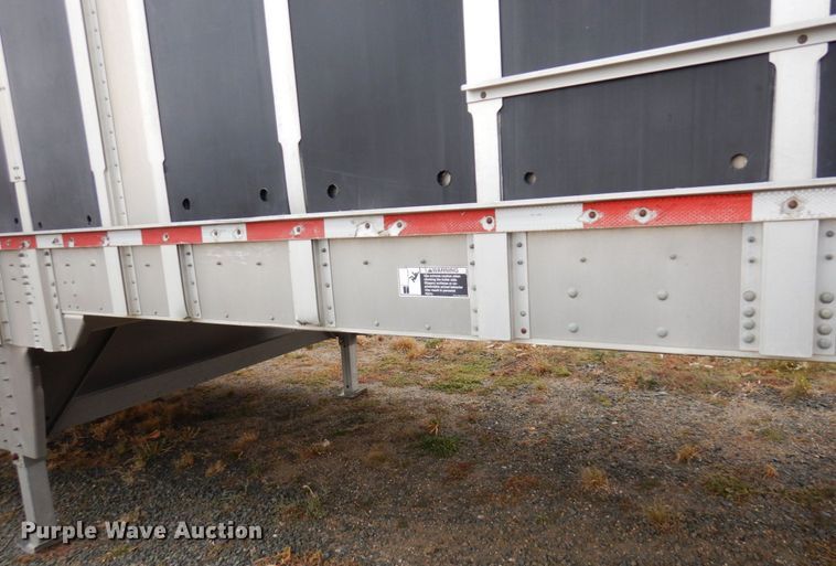 image for item DQ7256 2006 Wilson Trailers PSADL-400P  livestock trailer