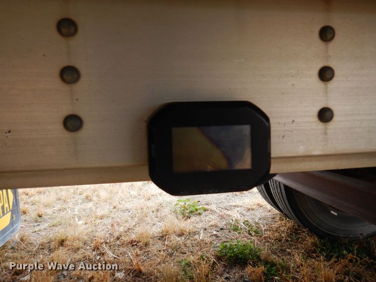 image for item DQ7256 2006 Wilson Trailers PSADL-400P  livestock trailer