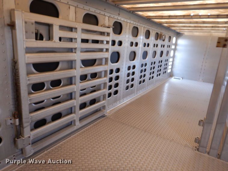 image for item DQ7256 2006 Wilson Trailers PSADL-400P  livestock trailer