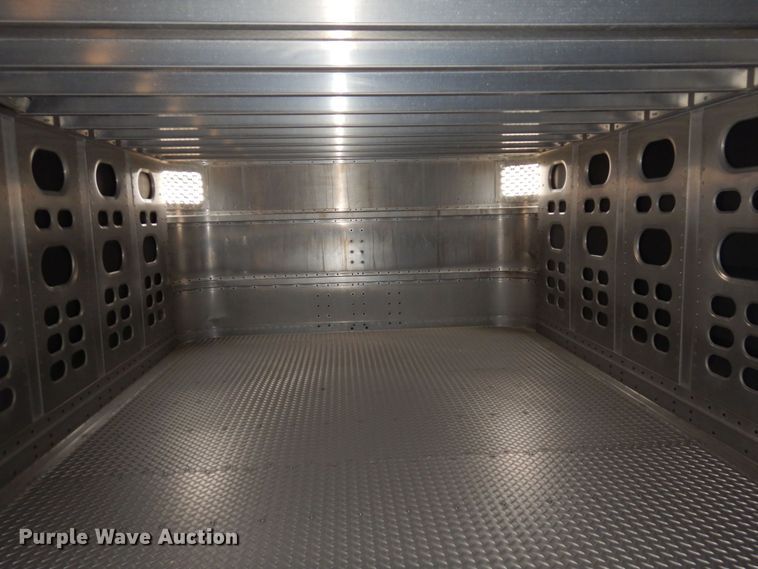 image for item DQ7256 2006 Wilson Trailers PSADL-400P  livestock trailer