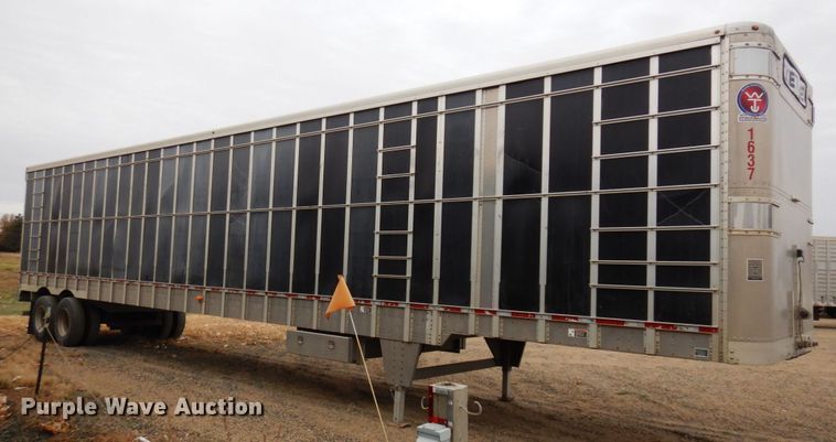 image for item DQ7257 2014 Wilson Trailers PSADL-400P  livestock trailer
