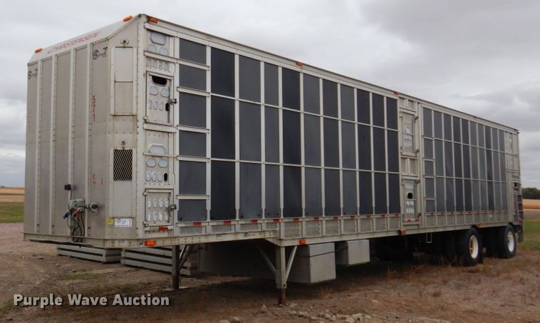 image for item DQ7261 2008 Barrett Trailers  livestock trailer