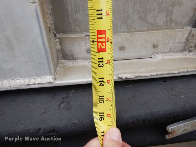 image for item DQ7261 2008 Barrett Trailers  livestock trailer