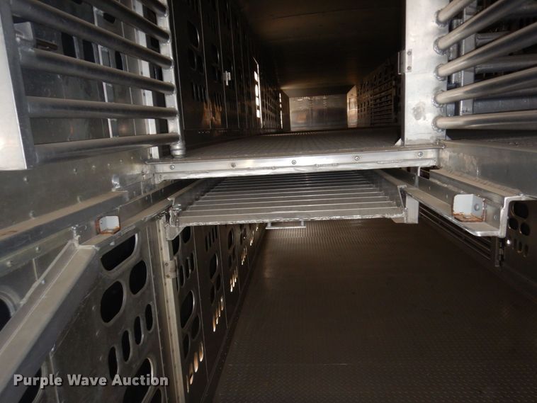 image for item DQ7261 2008 Barrett Trailers  livestock trailer