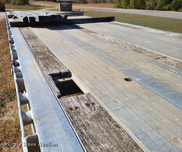 image for item DR0157 1998 Ravens Fleet Hawk  flatbed trailer