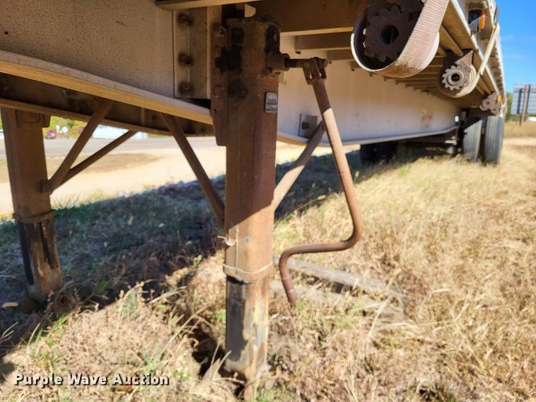 image for item DR0157 1998 Ravens Fleet Hawk  flatbed trailer