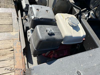 image for item DR7265 2009 Trail-Eze TE80DGWS53  lowboy equipment trailer