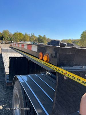 image for item DR7265 2009 Trail-Eze TE80DGWS53  lowboy equipment trailer