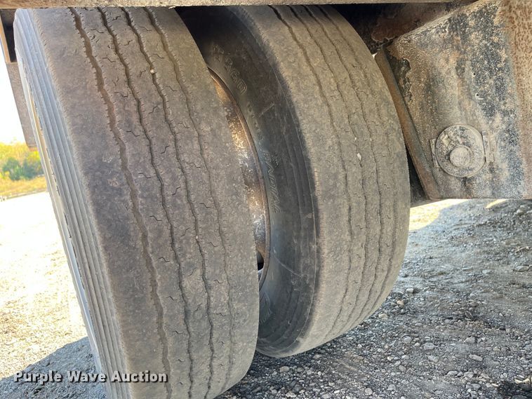 image for item DR7265 2009 Trail-Eze TE80DGWS53  lowboy equipment trailer