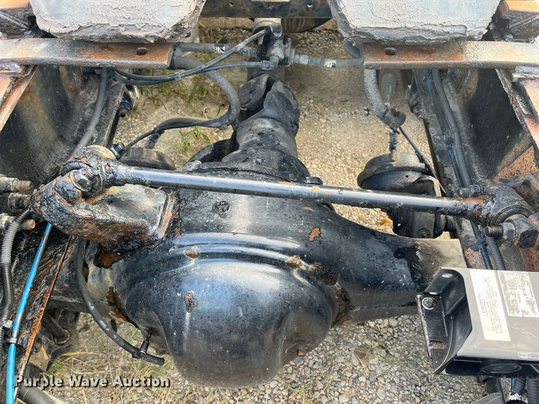 image for item DR7266 2011 Freightliner Cascadia  semi truck